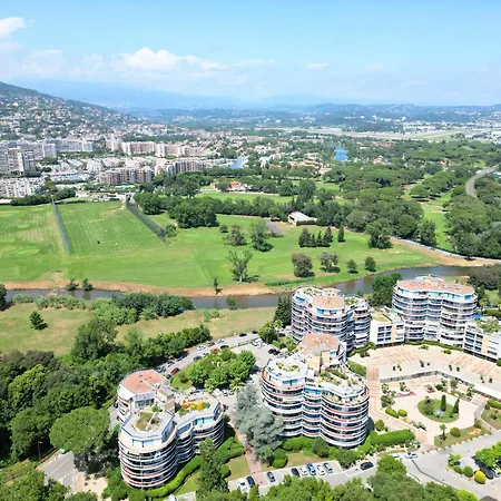 Avec Piscine, Golf & Plages A Proximite - Palmazur